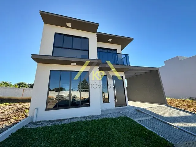 Sobrado com 214m² 3 quartos e 3 banheiros, à venda, no bairro Guaraituba em Colombo