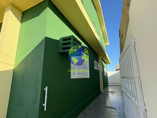 Sobrado com 200m² 5 quartos e 4 banheiros, à venda, no bairro Parque Cuiabá em Cuiabá