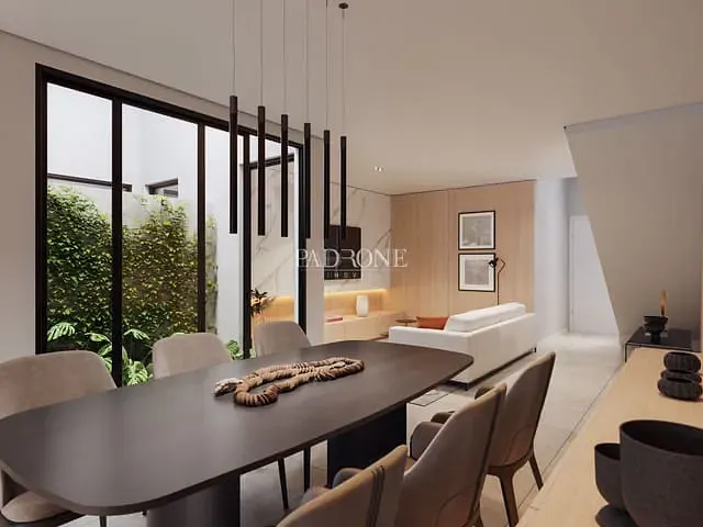 Sobrado com 136m² 3 quartos e 1 banheiro, à venda, no bairro São Lourenço em Curitiba