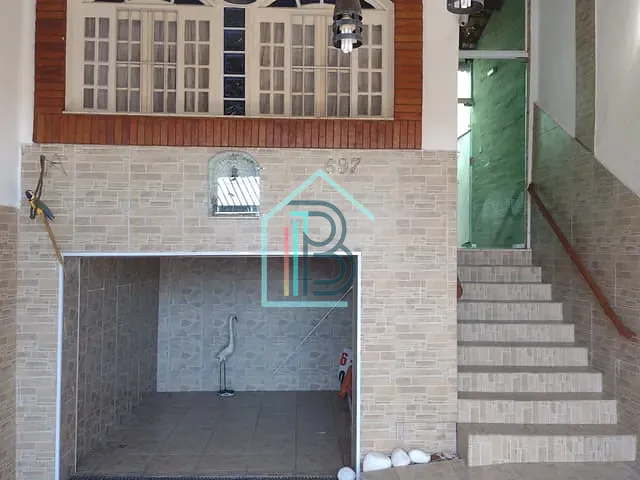 Sobrado com 500m² 4 quartos e 4 banheiros, à venda ou para alugar, no bairro Vila Gustavo em São Paulo