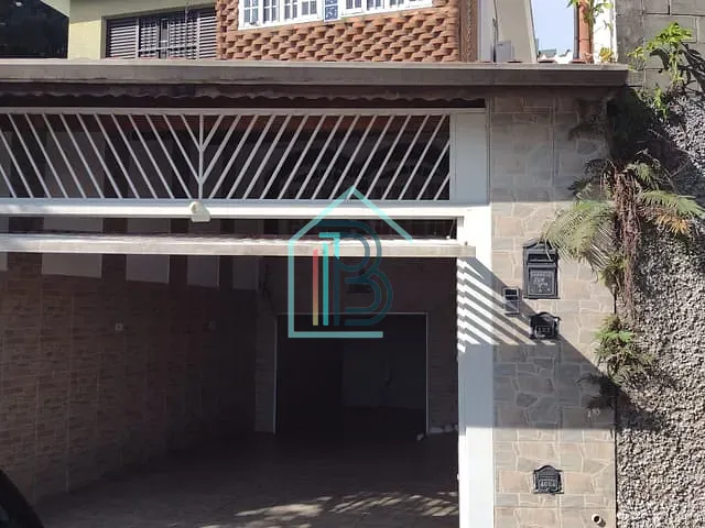 Sobrado com 500m² 4 quartos e 4 banheiros, à venda ou para alugar, no bairro Vila Gustavo em São Paulo
