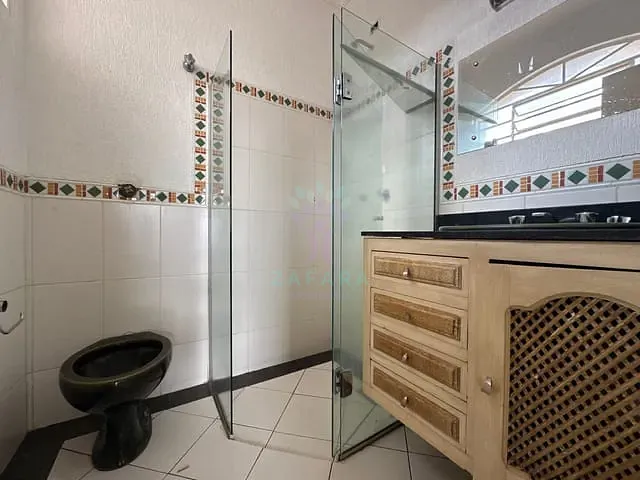 Sobrado com 525m², à venda, no bairro Centro em Campo Grande