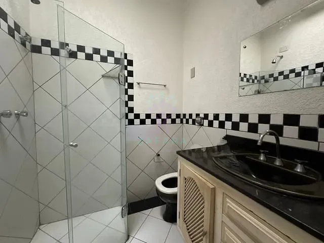 Sobrado com 525m², à venda, no bairro Centro em Campo Grande