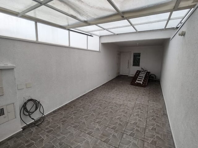 Sobrado com 97m² 3 quartos e 3 banheiros, à venda ou para alugar, no bairro Itaquera em São Paulo