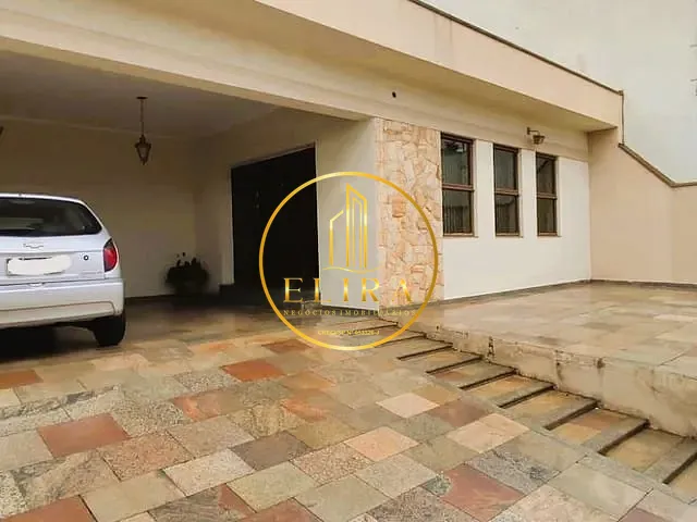 Sobrado com 320m² 4 quartos e 3 banheiros, à venda, no bairro Jardim São Pedro em Americana