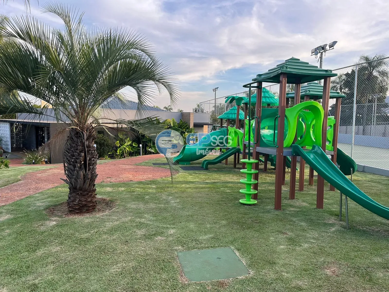 Casa, 4 quartos, 400 m² - Foto 13