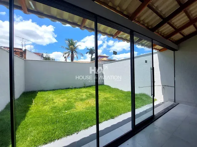 Sobrado com 250m² 4 quartos e 4 banheiros, à venda, no bairro Setor Jaó em Goiânia