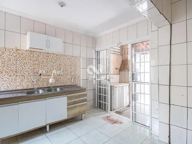 Sobrado com 168m² 3 quartos e 2 banheiros, à venda, no bairro Padroeira em Osasco