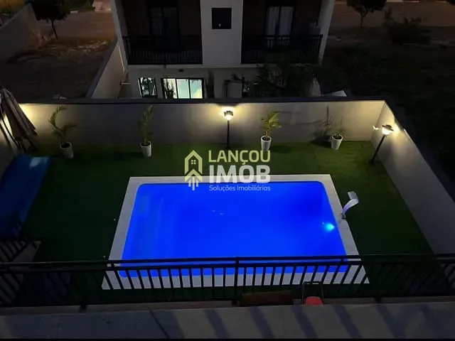 Sobrado 3 quartos e 1 banheiro, à venda, no bairro Centro (Jacaré) em Cabreúva