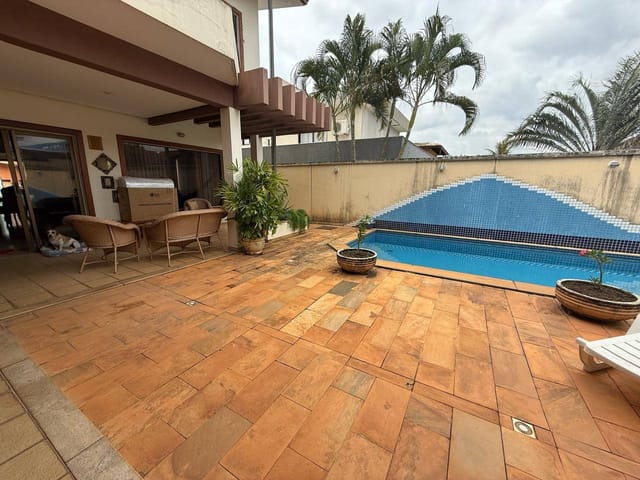 Sobrado com 434m² 4 quartos e 5 banheiros, à venda, no bairro Cidade Vera Cruz - Jardins Viena em Aparecida de Goiânia