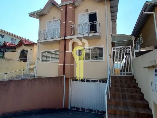 Sobrado com 125m² 3 quartos e 4 banheiros, à venda, no bairro Jardim Rio das Pedras em Cotia