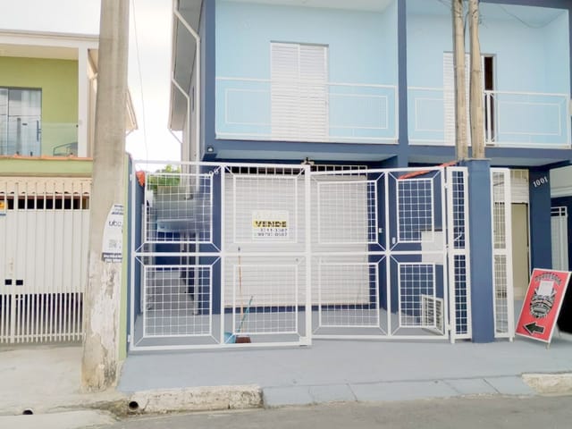 Sobrado com 125m² 2 quartos e 3 banheiros, à venda, no bairro Frei Galvão em Potim