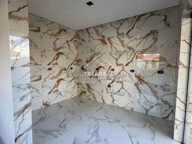 Sobrado com 177m² 3 quartos e 3 banheiros, à venda, no bairro Cachoeira em Araucária
