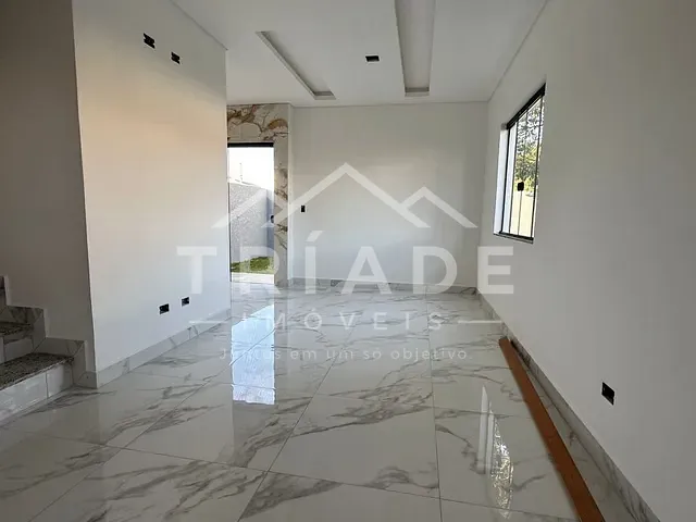 Sobrado com 177m² 3 quartos e 3 banheiros, à venda, no bairro Cachoeira em Araucária