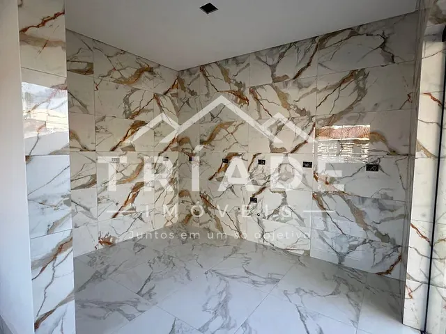 Sobrado com 177m² 3 quartos e 3 banheiros, à venda, no bairro Cachoeira em Araucária