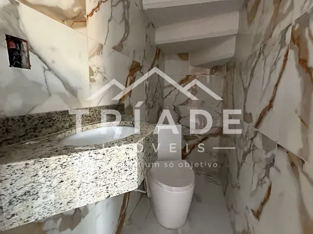 Sobrado com 177m² 3 quartos e 3 banheiros, à venda, no bairro Cachoeira em Araucária