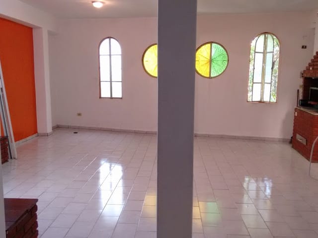 Sobrado com 250m² 3 quartos e 3 banheiros, à venda, no bairro Jaguaré em São Paulo