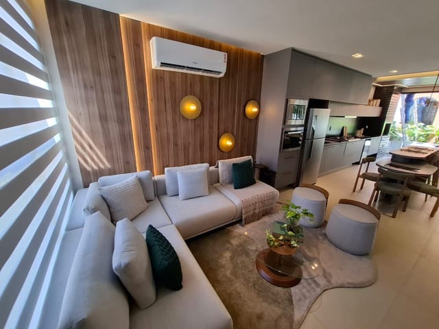 Sobrado com 143m² 3 quartos e 4 banheiros, à venda, no bairro Jardim Imperial em Aparecida de Goiânia