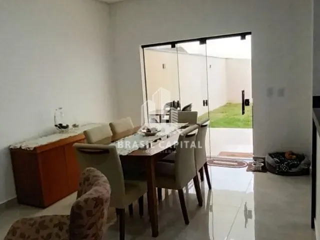 Sobrado com 200m² 3 quartos e 4 banheiros, à venda, no bairro Wanel Ville em Sorocaba