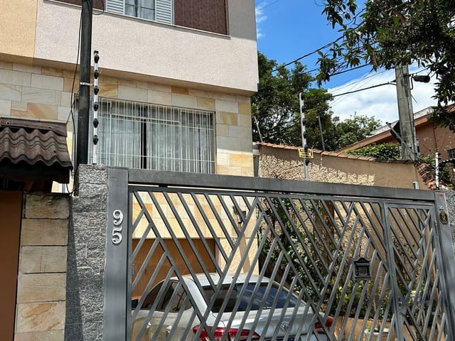 Sobrado com 180m² 3 quartos e 4 banheiros, à venda, no bairro Vila São Paulo em São Paulo