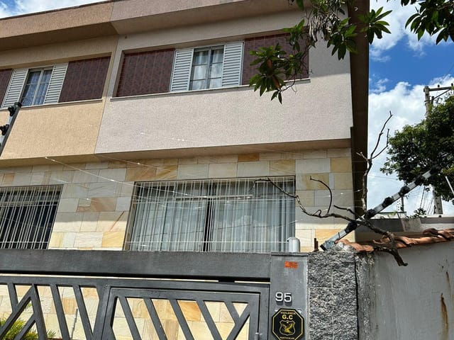 Sobrado com 180m² 3 quartos e 4 banheiros, à venda, no bairro Vila São Paulo em São Paulo