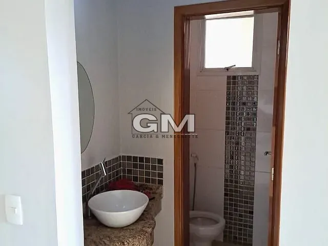 Sobrado com 250m² 3 quartos e 2 banheiros, à venda, no bairro Jardim Botânico em Ribeirão Preto