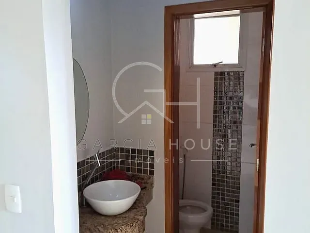 Sobrado com 250m² 3 quartos e 2 banheiros, à venda, no bairro Jardim Botânico em Ribeirão Preto