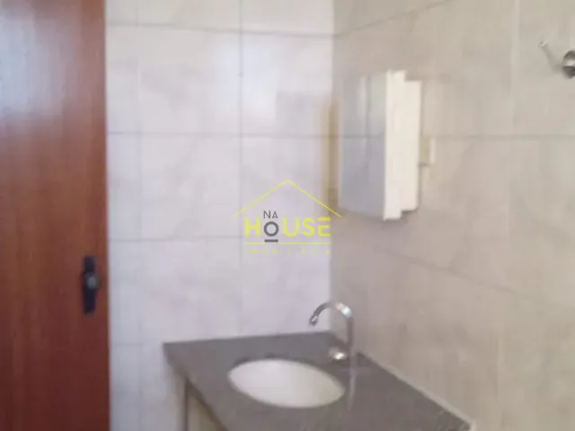 Sobrado com 420m² 3 quartos e 1 banheiro, à venda, no bairro Patrimônio Novo em Votuporanga