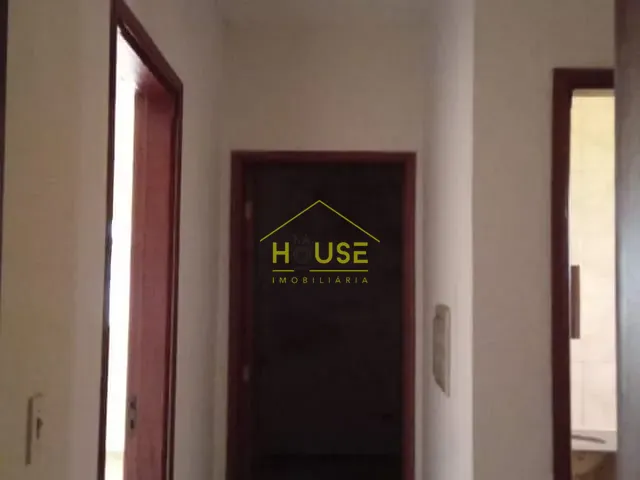 Sobrado com 420m² 3 quartos e 1 banheiro, à venda, no bairro Patrimônio Novo em Votuporanga