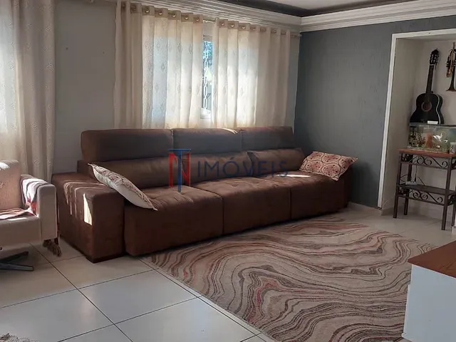 Sobrado com 345m² 4 quartos e 3 banheiros, à venda, no bairro Jardim das Cerejeiras em Atibaia