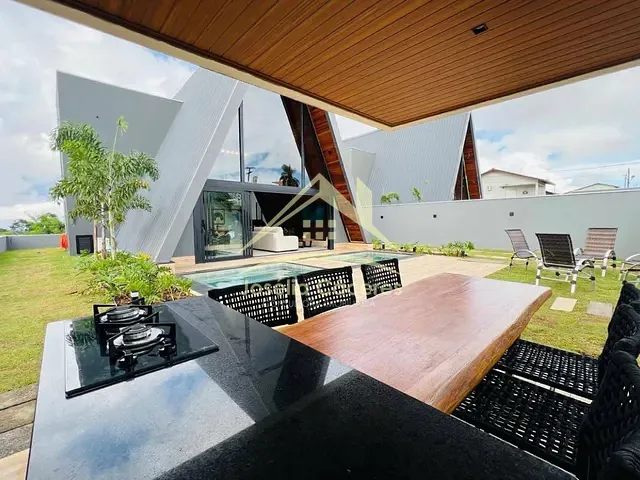 Sobrado com 370m² 3 quartos e 3 banheiros, à venda, no bairro bom clima em Chapada dos Guimarães