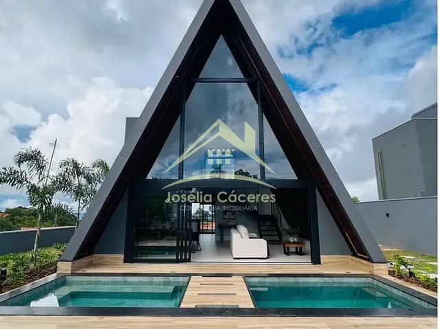 Sobrado com 370m² 3 quartos e 3 banheiros, à venda, no bairro bom clima em Chapada dos Guimarães