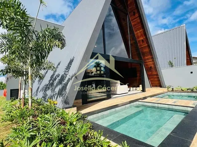 Sobrado com 370m² 3 quartos e 3 banheiros, à venda, no bairro bom clima em Chapada dos Guimarães