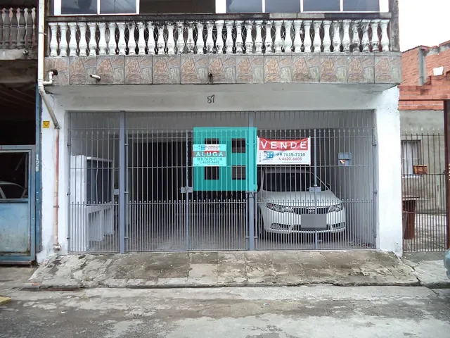 Sobrado com 250m² 4 quartos e 4 banheiros, à venda, no bairro Rochdale em Osasco