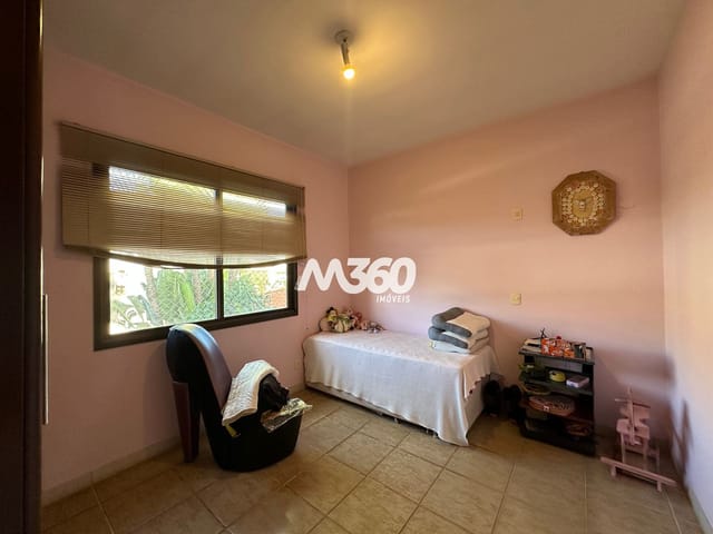 Sobrado com 434m² 4 quartos e 3 banheiros, à venda, no bairro Cidade Vera Cruz - Jardins Viena em Aparecida de Goiânia