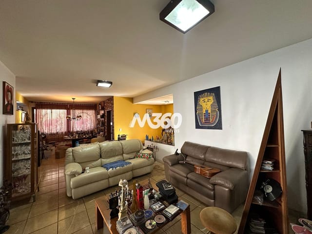 Sobrado com 434m² 4 quartos e 3 banheiros, à venda, no bairro Cidade Vera Cruz - Jardins Viena em Aparecida de Goiânia