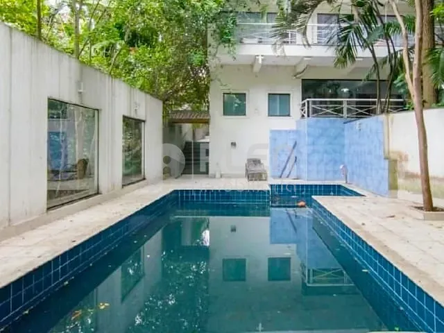 Sobrado 3 quartos e 5 banheiros, à venda, no bairro Vila Albertina em São Paulo