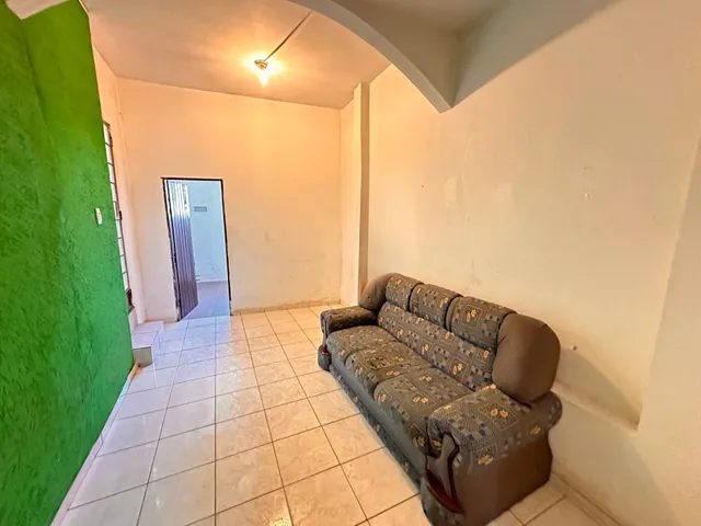 Sobrado 2 quartos e 1 banheiro, à venda, no bairro Jardim Alvorada em Belo Horizonte