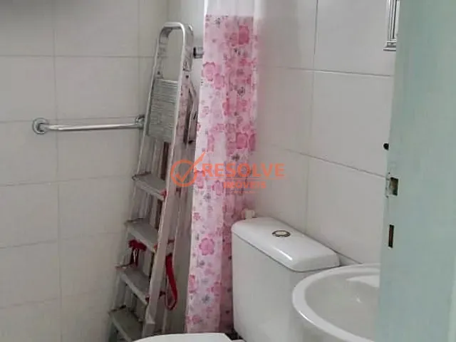 Sobrado 2 quartos e 2 banheiros, à venda, no bairro Jardim Enseada em Guarujá