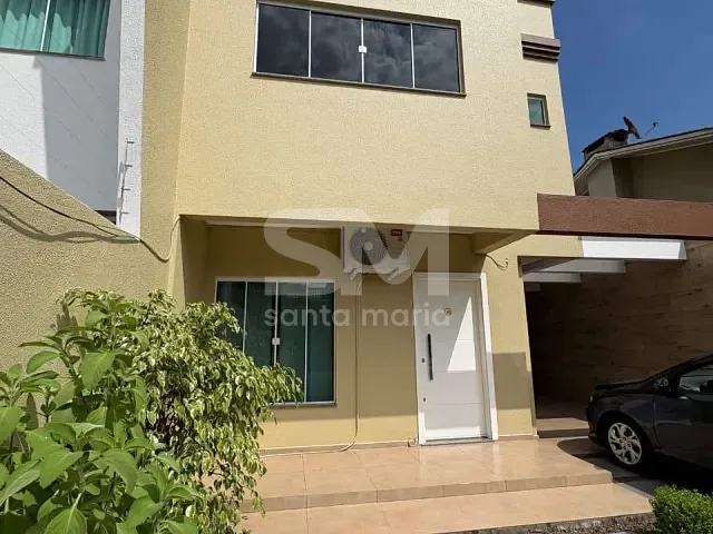 Sobrado com 195m² 3 quartos e 3 banheiros, à venda, no bairro Presidente Médici em Chapecó