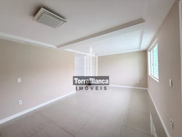 Casa com 373m² 3 quartos e 2 banheiros, à venda ou para alugar, no bairro Neves em Ponta Grossa