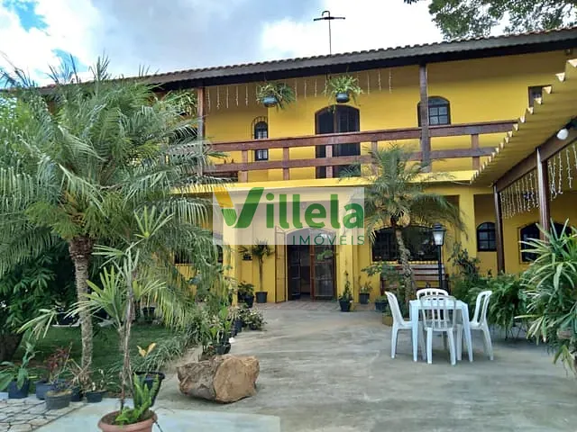 Sobrado 4 quartos e 5 banheiros, à venda, no bairro Vila Áurea em Poá