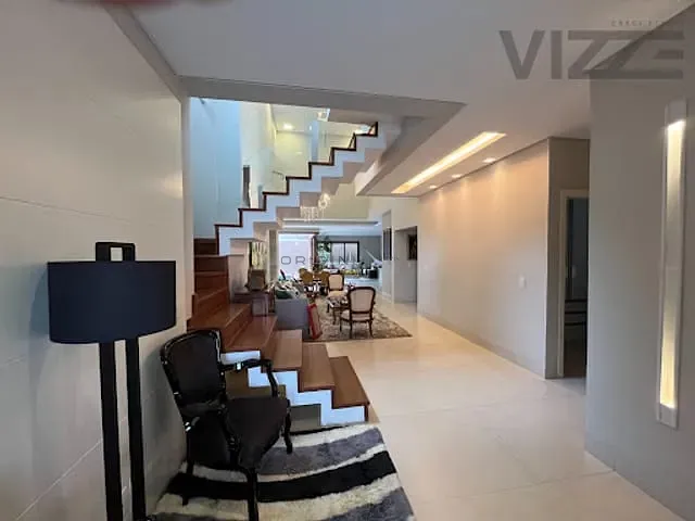 Sobrado com 450m² 3 quartos e 6 banheiros, à venda, no bairro Residencial Damha I em Campo Grande