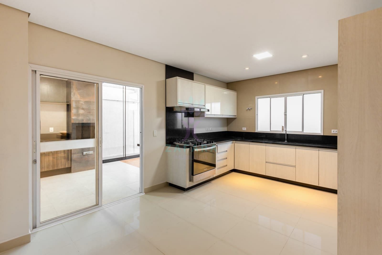 Sobrado à venda com 3 quartos, 167m² - Foto 5