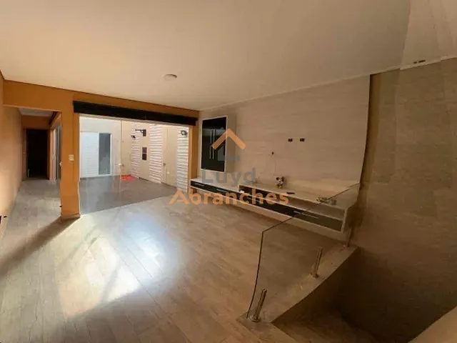 Sobrado com 220m² 3 quartos e 4 banheiros, à venda ou para alugar, no bairro Parque São Domingos em São Paulo