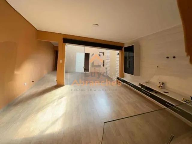 Sobrado com 220m² 3 quartos e 4 banheiros, à venda ou para alugar, no bairro Parque São Domingos em São Paulo