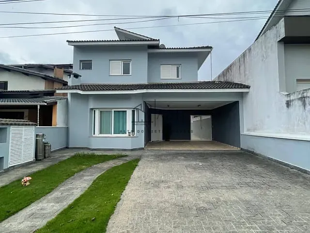 Sobrado 3 quartos e 2 banheiros, à venda, no bairro Parque Residencial Itapeti em Mogi das Cruzes