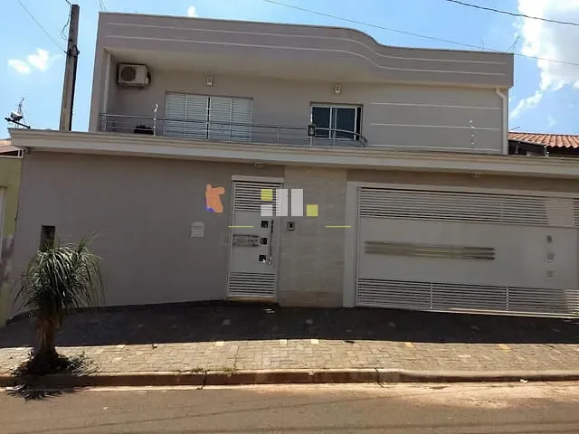 Sobrado com 288m² 4 quartos e 6 banheiros, à venda, no bairro Jardim Residencial Ravagnani em Sumaré
