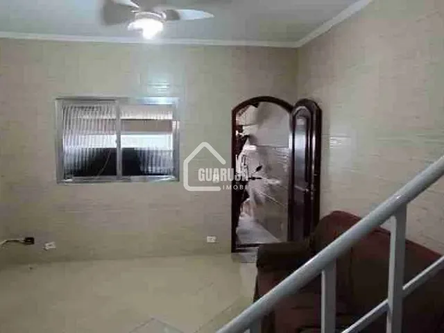 Sobrado com 65m² 2 quartos e 1 banheiro, à venda, no bairro Jardim Santense (Vicente de Carvalho) em Guarujá