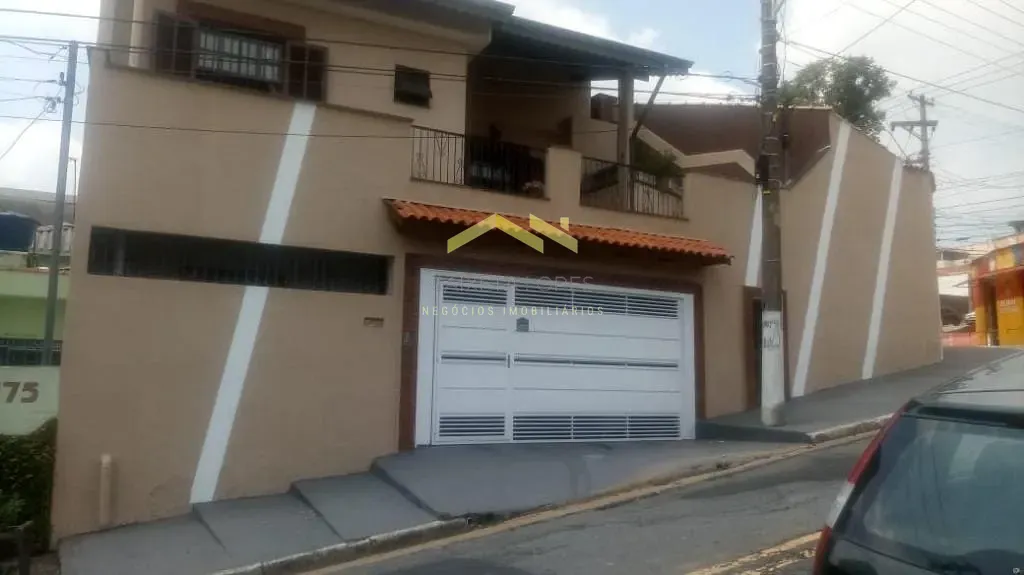 Sobrado, 3 quartos, 212 m² - Foto 2